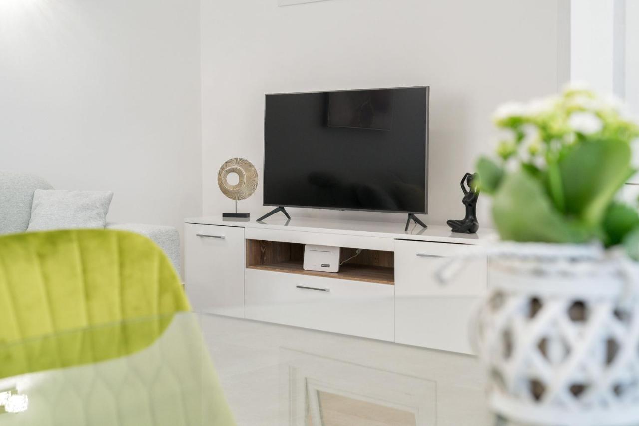 Apartment Amadeo Спліт Екстер'єр фото